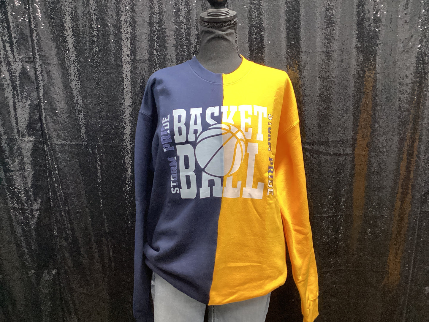 storm basketball - navy yellow crew sweatshirt - Large