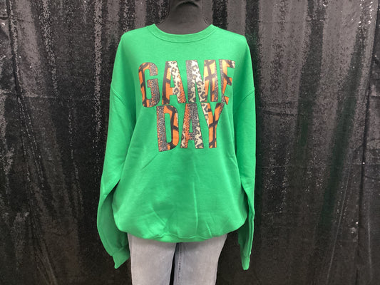 game day basketball - green crew sweatshirt - Large